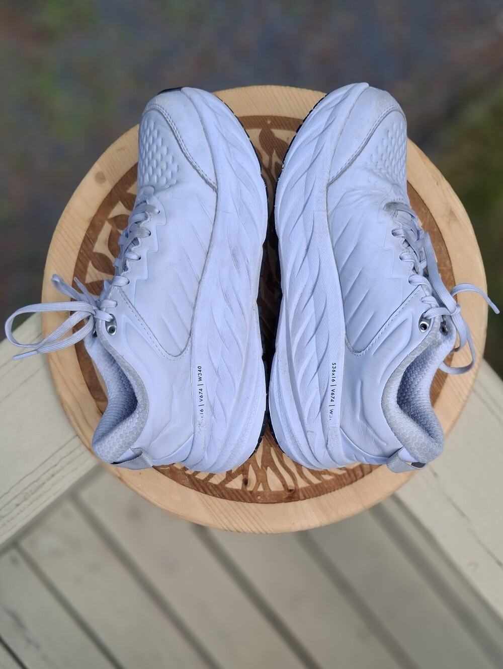 Hoka One One Women's Bondi SR White Leather Slip Resistant Sneakers Sz 8 READ - Picture 3 of 12